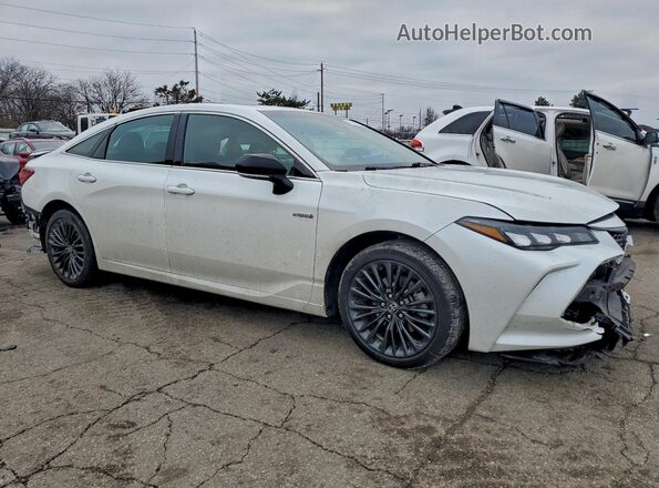 4T1EA1AB0MU008649 2021 TOYOTA AVALON White Przód prawy
