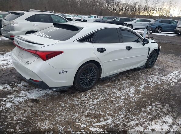 4T1EA1AB1MU008451 2021 TOYOTA AVALON White Tył prawy