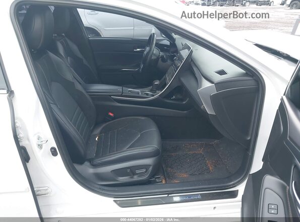 4T1EA1AB1MU008451 2021 TOYOTA AVALON White Widok wnętrza z przodu