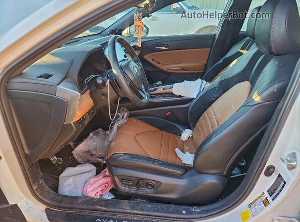 4T1GZ1FB9NU076055 2022 TOYOTA AVALON White Front interior view