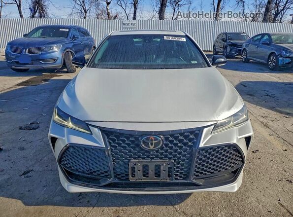 4T1HZ1FB1NU074255 2022 TOYOTA AVALON White წინა ხედი