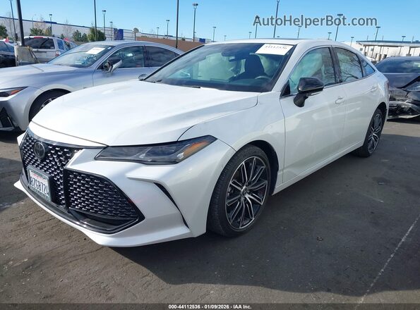 4T1HZ1FB3NU072801 2022 TOYOTA AVALON White Front left