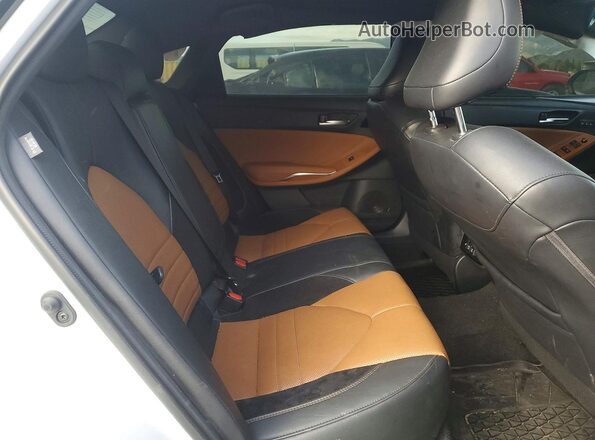 4T1HZ1FBXNU071905 2022 TOYOTA AVALON White Rear seats view
