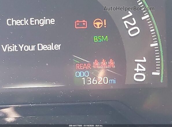 4T3RWRFV0SU197375 2025 TOYOTA LE Белый 
