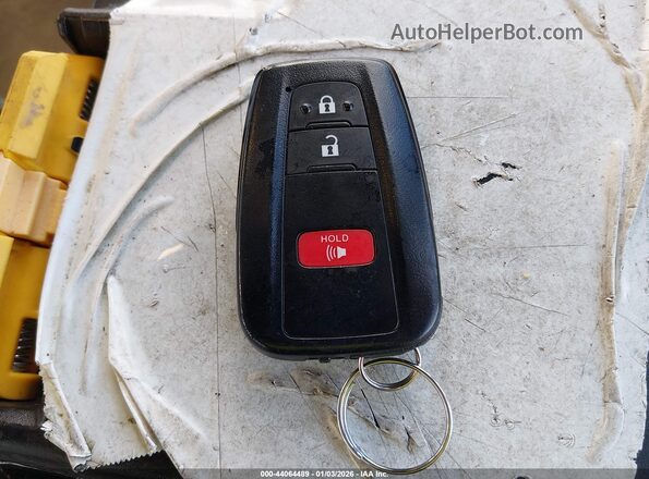 4T3RWRFV6RU113344 2024 TOYOTA LE White Առջևի վահանակի տեսք