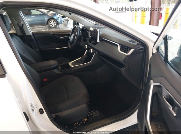 4T3RWRFV6RU113344 2024 TOYOTA LE White Սալոնի դիմացի տեսք