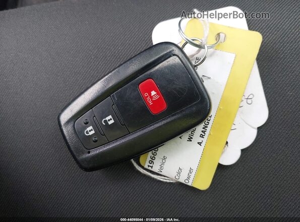 4T3T6RFV0PU109230 2023 TOYOTA RAV4 HYBRID White Widok deski rozdzielczej