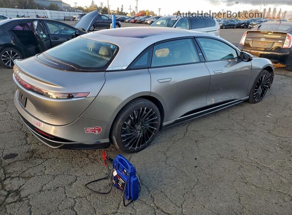 50EA1TEA8PA005726 2023 LUCID AIR Желто-коричневый Задняя правая четверть