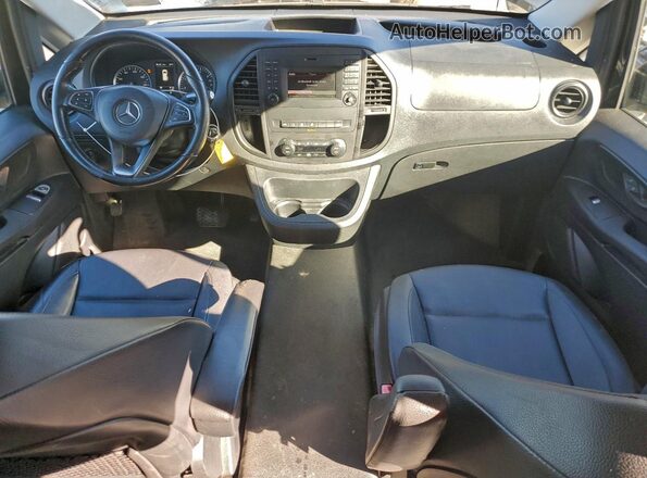 WD4PG2EE3J3491163 2018 MERCEDES-BENZ METRIS Black 
