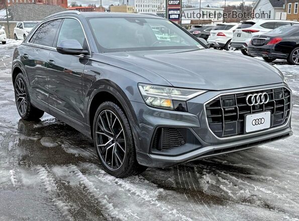 WA1EVAF19LD025211 2020 AUDI Q8 Gray Vista frontal