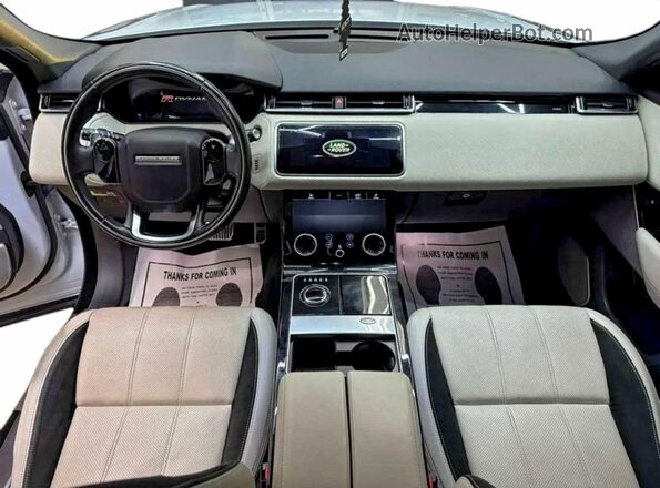 SALYL2RX3JA706700 2018 LAND ROVER RANGE Белый Вид задних сидений