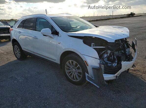 1GYKNCRS8JZ182473 2018 CADILLAC XT5 White 