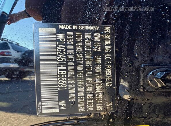 WP1AG2A51HLB55591 2017 PORSCHE MACAN Black 