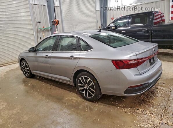 3VW7W7BUXTM019224 2026 VOLKSWAGEN JETTA Silver Trasero derecho