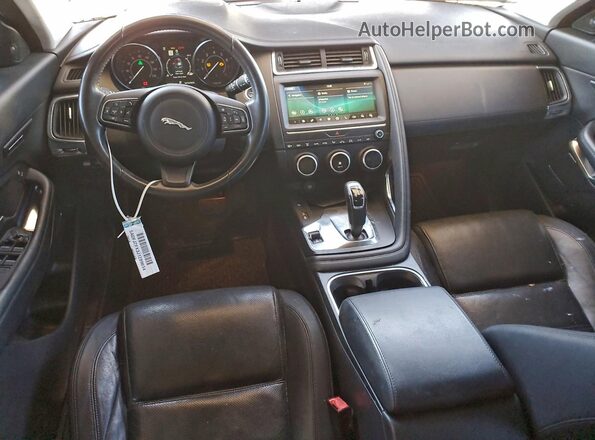 SADFJ2FX3J1Z09034 2018 JAGUAR E-PACE Gray ხელსაწყოთა პანელის ხედი