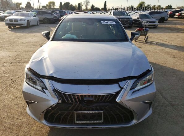 58ADA1C11PU028986 2023 LEXUS ES Silver Rear view