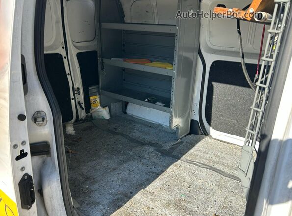 3N6CM0KN3KK697067 2019 NISSAN NV White 