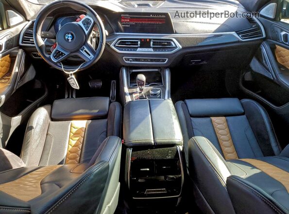 5YMCY0C05M9F21793 2021 BMW X6 Black Widok zestawu wskaźników