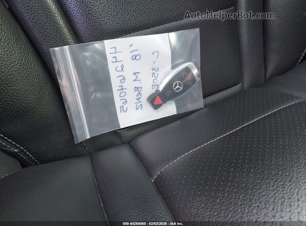 55SWF4HB2JU237709 2018 MERCEDES-BENZ C 350E Dark Blue Dashboard view