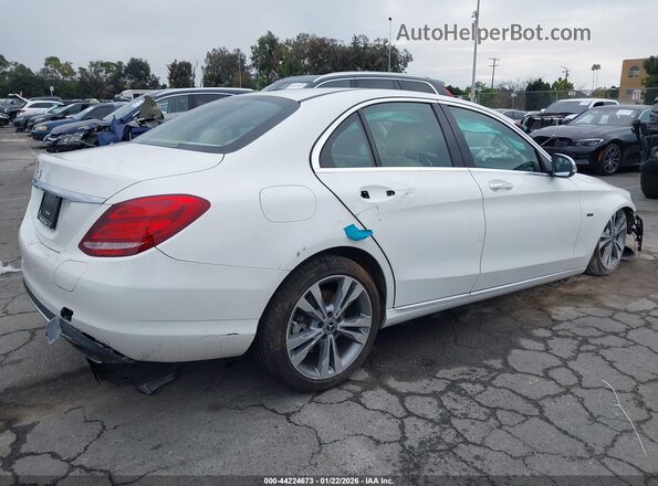 55SWF4HB8JU271038 2018 MERCEDES-BENZ C 350E White Trasero derecho