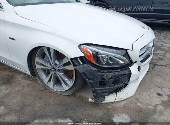 55SWF4HB8JU271038 2018 MERCEDES-BENZ C 350E White 