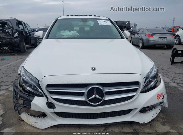 55SWF4HB8JU271038 2018 MERCEDES-BENZ C 350E White Vista del cuadro de instrumentos