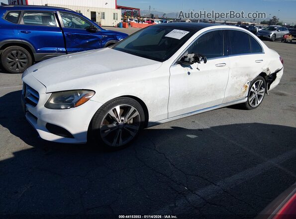 55SWF4JB4GU102587 2016 MERCEDES-BENZ C-CLASS White Vista tres cuartos delantera izquierda
