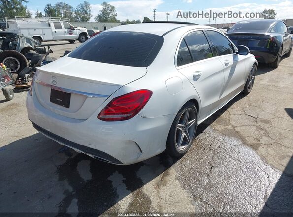 55SWF4JB8JU257358 2018 MERCEDES-BENZ C-CLASS Белый 