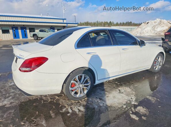 55SWF4KB3GU101946 2016 MERCEDES-BENZ C Белый Задняя правая четверть