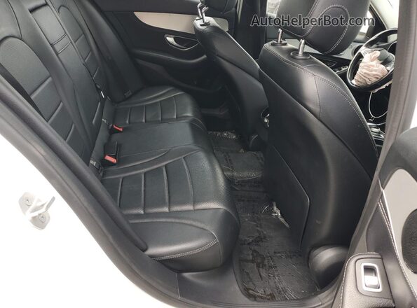 55SWF4KB3GU142173 2016 MERCEDES-BENZ C White უკანა სავარძლების ხედი
