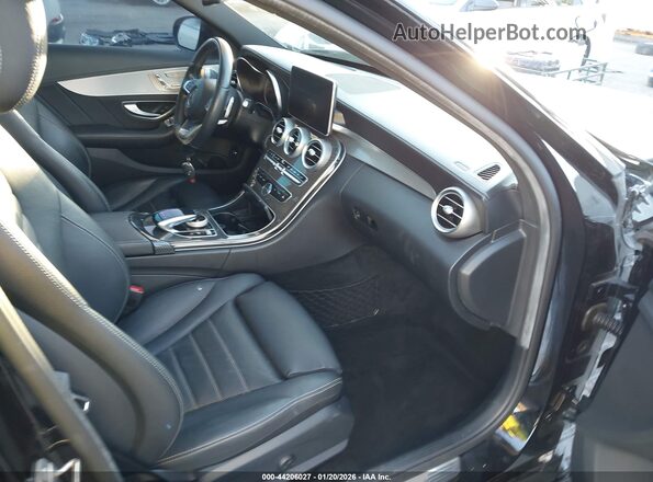 55SWF6EB4JU245777 2018 MERCEDES-BENZ AMG C 43 Black Widok wnętrza z przodu