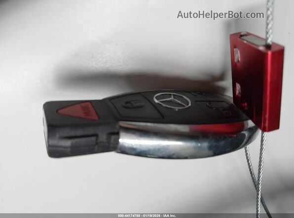 55SWF6EB5JU238269 2018 MERCEDES-BENZ AMG C 43 White Widok deski rozdzielczej