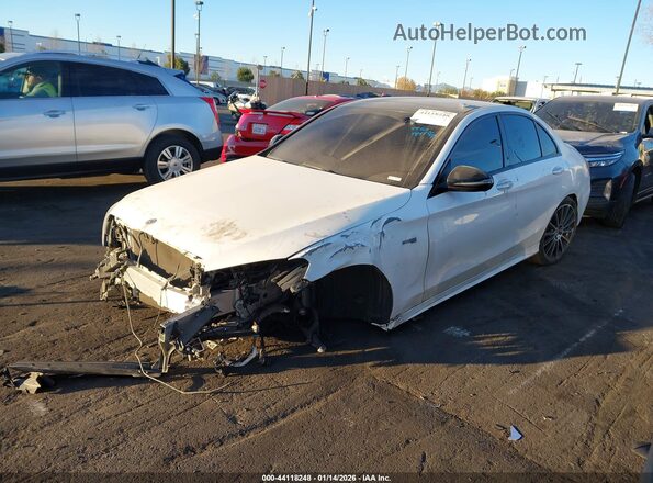 55SWF6EB9HU221288 2017 MERCEDES-BENZ AMG C 43 White წინა მარცხენა ხედი სამი მეოთხედიდან