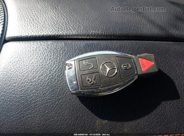 55SWF6EBXHU184137 2017 MERCEDES-BENZ AMG C 43 Silver Dashboard view
