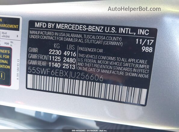 55SWF6EBXJU256606 2018 MERCEDES-BENZ AMG C 43 Light Blue Widok komory silnika