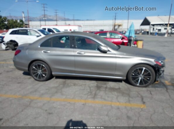 55SWF8DB6KU314516 2019 MERCEDES-BENZ C-CLASS Brown Rear interior view