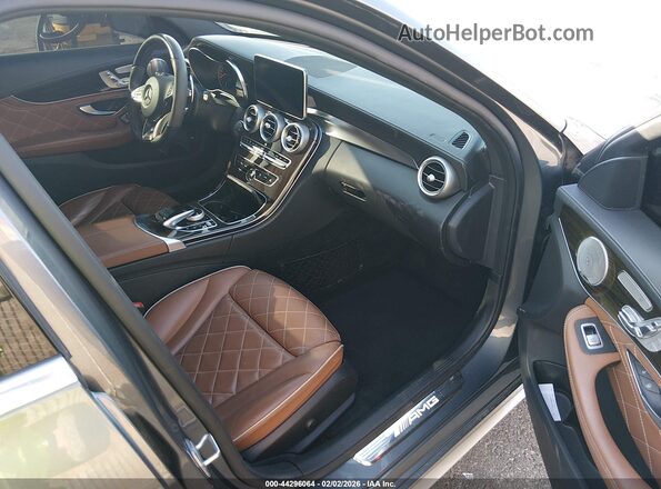55SWF8HB1HU187497 2017 MERCEDES-BENZ AMG C 63 Gray Widok wnętrza z przodu