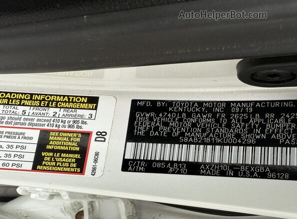 58AB21B11KU004296 2019 LEXUS ES 300H White Engine compartment view