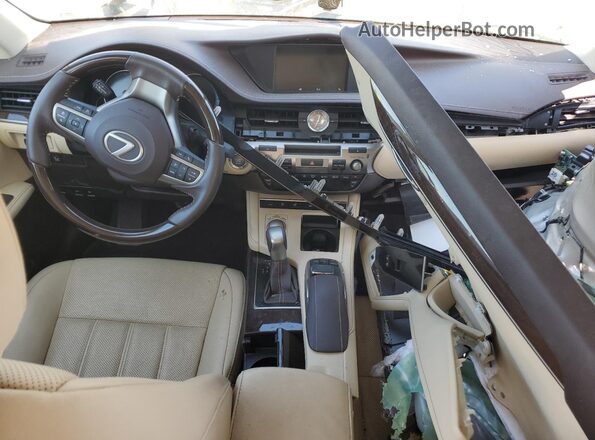 58ABK1GG5JU081815 2018 LEXUS ES Бежевый Вид панели приборов
