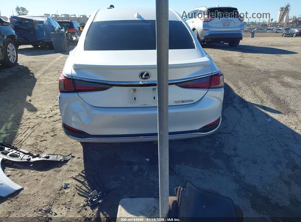 58AD21B10LU010259 2020 LEXUS ES 300H Белый 