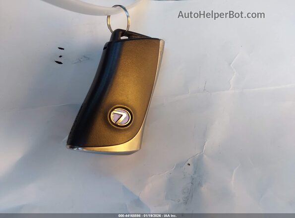 58AD21B10LU010259 2020 LEXUS ES 300H Белый Вид панели приборов