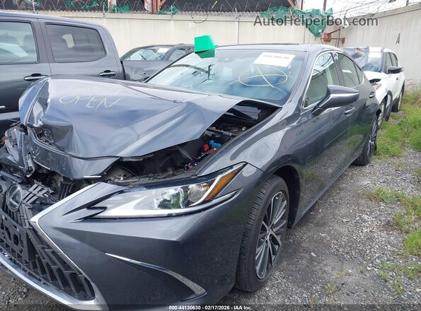 58ADA1C15RU043283 2024 LEXUS ES 300H Gray Przód lewy