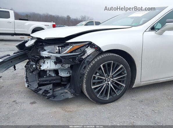 58ADA1C18PU028189 2023 LEXUS ES 300H White 
