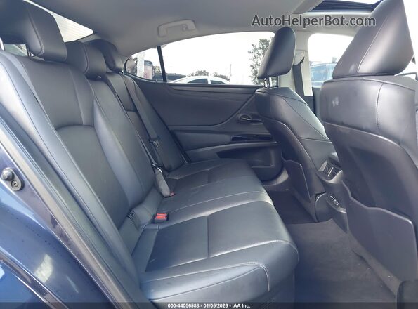 58ADA1C18PU034915 2023 LEXUS ES 300H Dark Blue VIN კოდის სტიკერის ხედი