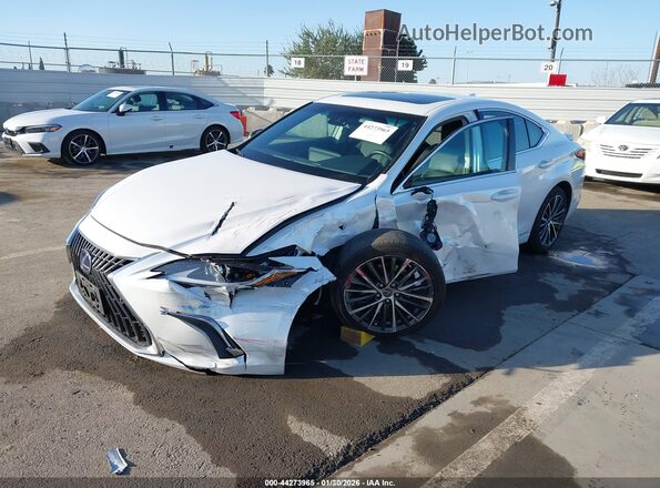 58ADA1C19NU014976 2022 LEXUS ES 300H White წინა მარცხენა ხედი სამი მეოთხედიდან