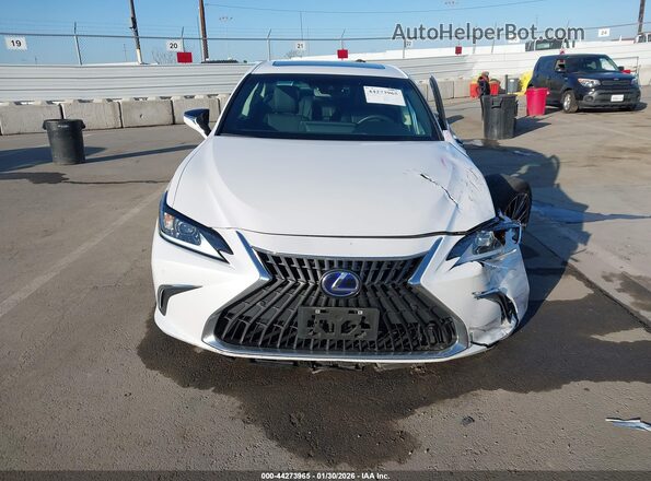 58ADA1C19NU014976 2022 LEXUS ES 300H White ხელსაწყოთა პანელის ხედი