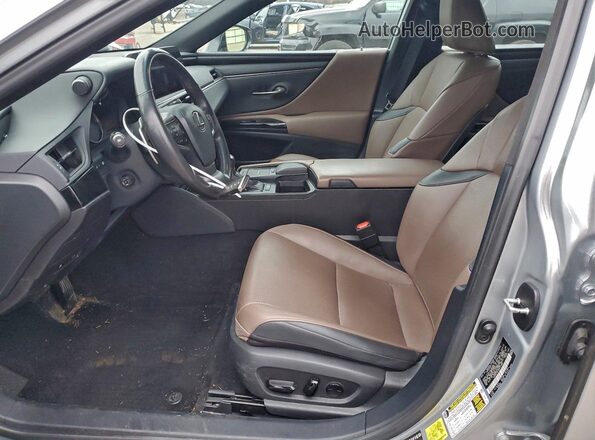 58ADZ1B13NU121385 2022 LEXUS ES Silver Vista interior delantera