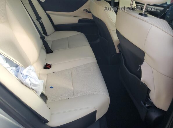 58ADZ1B16NU116391 2022 LEXUS ES Silver Widok tylnych siedzeń