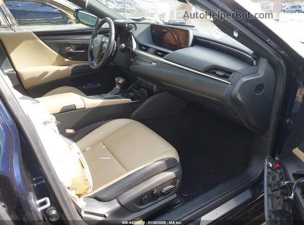 58ADZ1B18LU068924 2020 LEXUS ES 350 Blue Front interior view