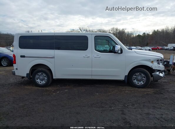 5BZAF0AA5KN850223 2019 NISSAN NV PASSENGER NV3500 HD Белый Вид задней части салона